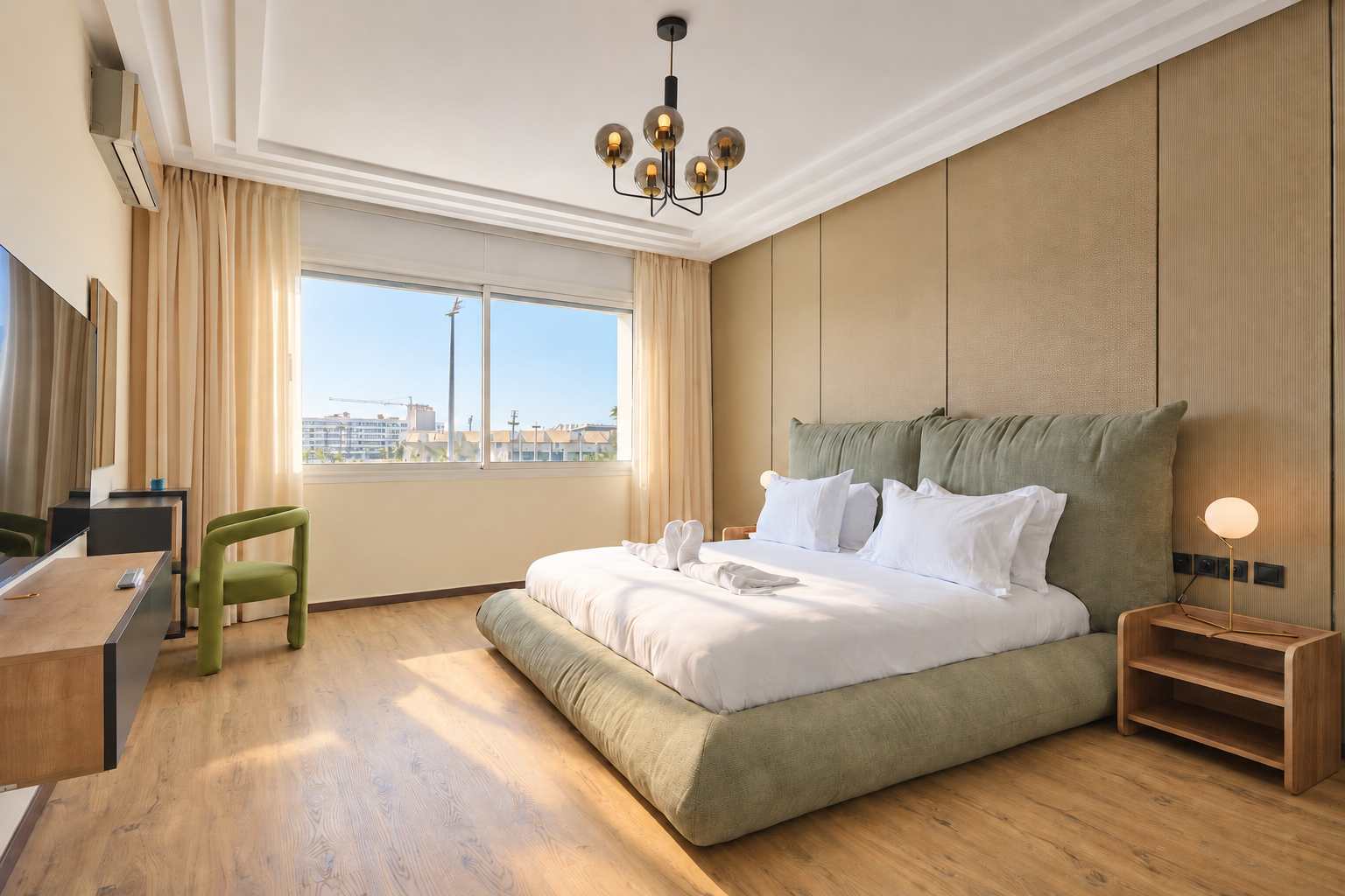Chambre principale aux tons sauge